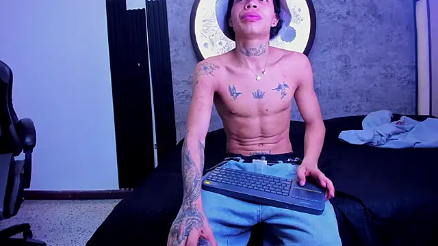 Dogan Renzo0 online show from March 4, 2026, 12:00 pm