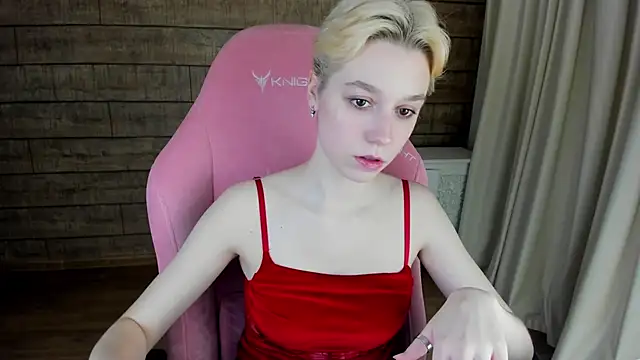 AgataGate online show from April 12, 2026, 4:28 am