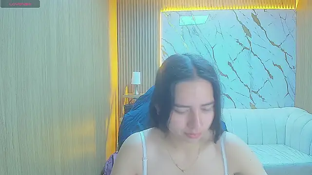 Qetsyah tf online show from February 8, 2026, 1:03 pm