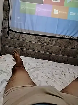 Bebesito8888 online show from February 13, 2026, 10:39 pm