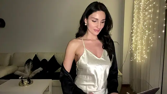 RoxelleSilvara69 online show from March 8, 2026, 9:18 pm