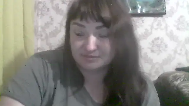 AllinaKis online show from April 22, 2026, 8:43 pm