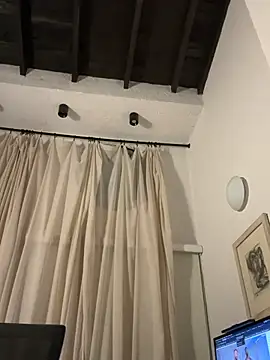 Snapshot of Dusan_Grey77 chatting on July 19, 2026, 8:18 am Dusan Grey77 online show from July 19, 2026, 8:18 am
