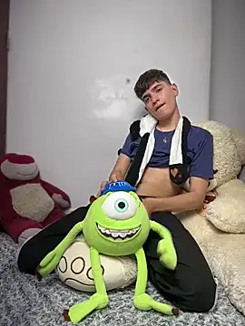 Naim TheKing online show from March 9, 2026, 1:31 am