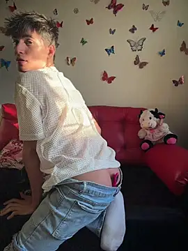 Naim TheKing online show from April 19, 2026, 10:34 pm