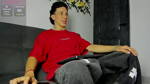 Maxxx bigcockx online show from April 22, 2026, 2:14 am