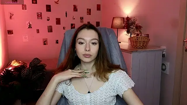 Lilith Grimm online show from March 19, 2026, 2:21 pm