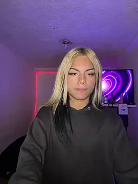 andyy x online show from February 8, 2026, 1:53 am