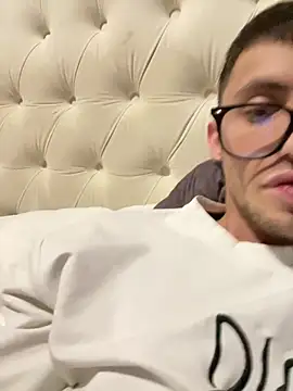 vaknes online show from January 17, 2026, 2:22 pm