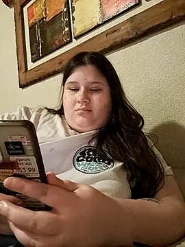 TUWACHA7777 online show from April 18, 2026, 12:03 am