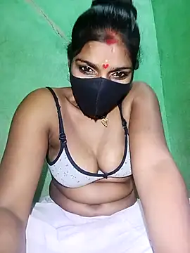 Cute  tanu online show from February 8, 2026, 5:38 pm