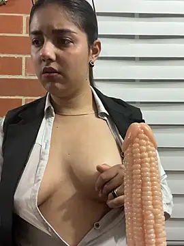 A-uroora online show from March 30, 2026, 3:07 am