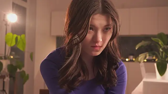 Snapshot of EleniRoeber chatting on February 6, 2026, 5:16 pm EleniRoeber online show from February 6, 2026, 5:16 pm