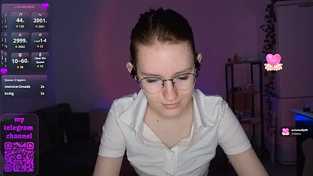 Snapshot of PetralPrime chatting on April 26, 2026, 5:10 pm PetralPrime online show from April 26, 2026, 5:10 pm