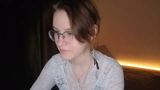 Snapshot of PetralPrime chatting on May 25, 2026, 5:19 pm PetralPrime online show from May 25, 2026, 5:19 pm