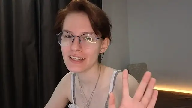 Snapshot of PetralPrime chatting on June 8, 2026, 5:13 pm PetralPrime online show from June 8, 2026, 5:13 pm