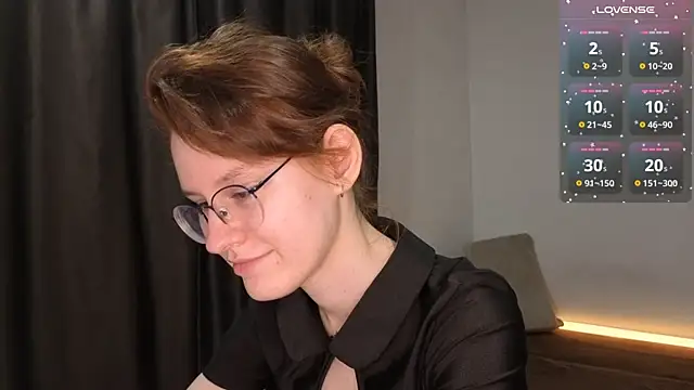 Snapshot of PetralPrime chatting on June 10, 2026, 6:51 pm PetralPrime online show from June 10, 2026, 6:51 pm