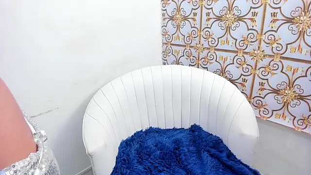 sky velvet online show from February 17, 2026, 1:07 pm