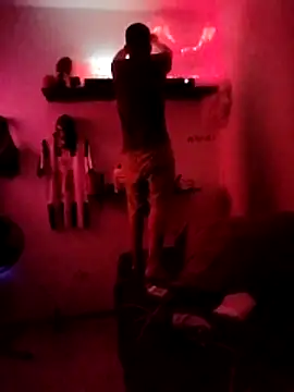 Snapshot of MRdxxx444 chatting on March 5, 2026, 2:57 pm MRdxxx444 online show from March 5, 2026, 2:57 pm