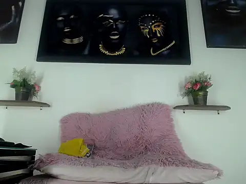 Tatoo Noah online show from March 9, 2026, 1:26 pm