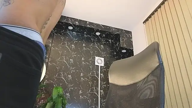 mister eithan online show from April 16, 2026, 3:29 am