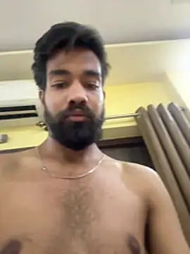 priyansh92924 online show from April 19, 2026, 8:13 am