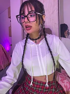 Snapshot of _Lucycherry chatting on March 19, 2026, 7:01 am Lucycherry online show from March 19, 2026, 7:01 am