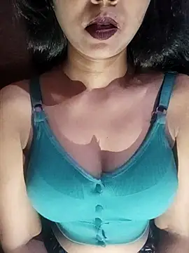 Ayesha Khan1 online show from April 19, 2026, 11:20 am