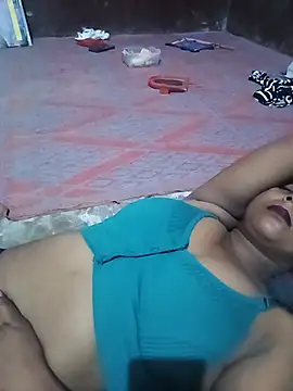Snapshot of Ayesha_Khan1 chatting on July 23, 2026, 12:46 am Ayesha Khan1 online show from July 23, 2026, 12:46 am