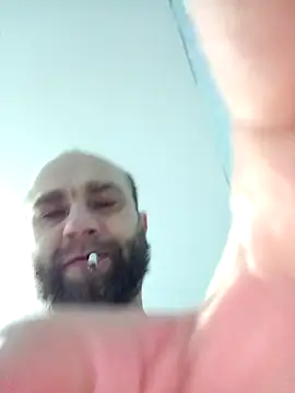 AlexanderArmani online show from February 1, 2026, 8:13 am