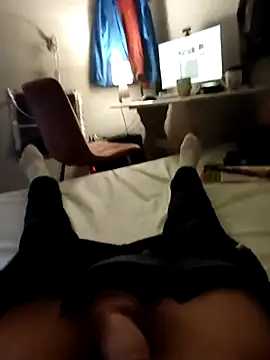 AlexanderArmani online show from February 12, 2026, 1:28 pm