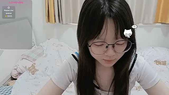 weiwei4999 online show from March 1, 2026, 7:10 am