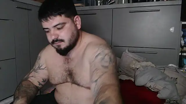 HiddendesireXO01 online show from March 1, 2026, 9:06 pm