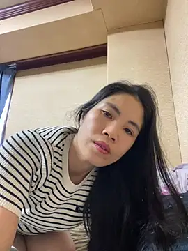 Snapshot of Keola_kwad chatting on February 27, 2026, 10:21 pm Keola kwad online show from February 27, 2026, 10:21 pm