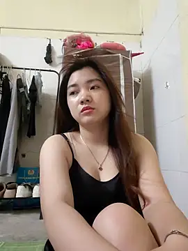 Pinks cool online show from May 6, 2026, 3:17 pm