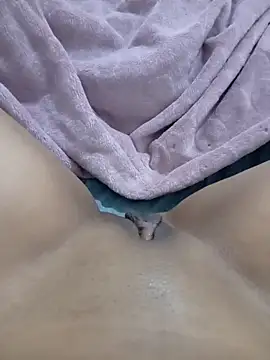 hanina127 online show from February 20, 2026, 3:03 am