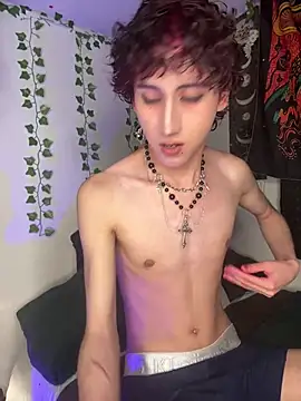 noynxz online show from June 9, 2026, 3:29 am