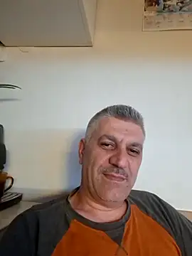 Snapshot of AdaBoys chatting on April 27, 2026, 8:29 pm AdaBoys online show from April 27, 2026, 8:29 pm