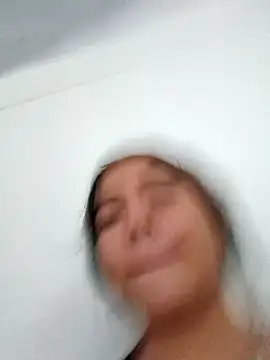 Ailen-cute online show from February 20, 2026, 6:52 pm