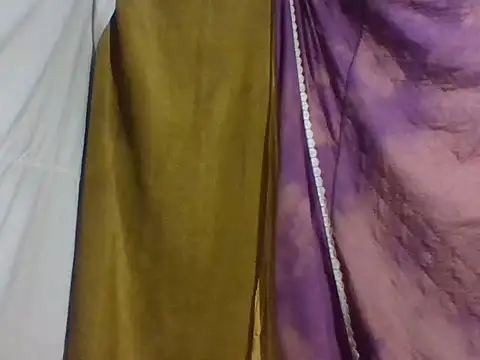 xxexy Vivica05 online show from April 12, 2026, 5:07 pm