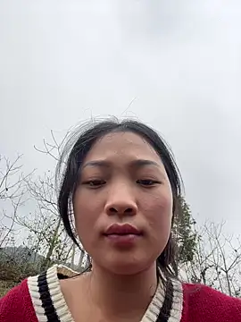 Lyn-be99 online show from February 4, 2026, 5:57 am