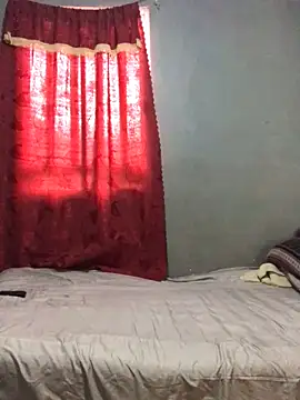 InstantPigweed online show from April 27, 2026, 11:25 pm