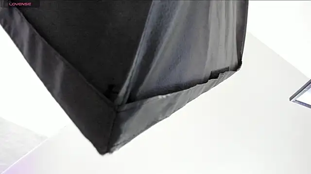 ValerySilva online show from March 3, 2026, 3:45 am