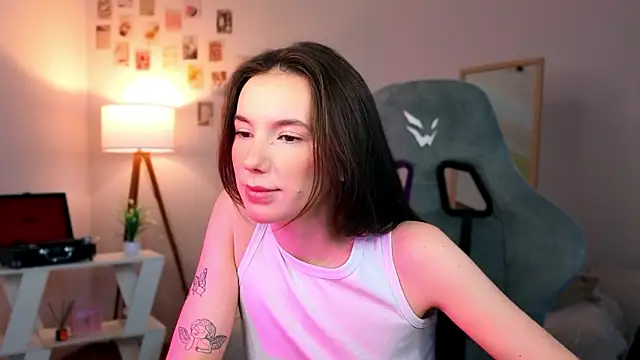 Snapshot of ssandralovin chatting on February 9, 2026, 5:33 am ssandralovin online show from February 9, 2026, 5:33 am