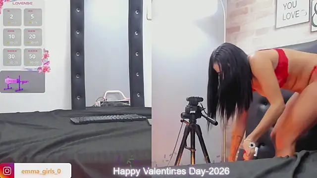 emmagirl0 online show from February 14, 2026, 2:47 pm