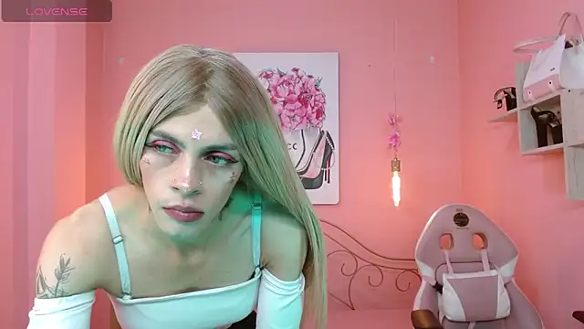 Snapshot of Dhalton_x chatting on February 28, 2026, 2:56 am Dhalton x online show from February 28, 2026, 2:56 am