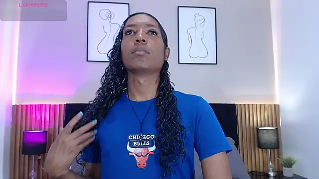 Snapshot of Mia_kheleer chatting on February 7, 2026, 5:38 pm Mia kheleer online show from February 7, 2026, 5:38 pm