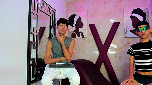 PRETTY COCK1 online show from February 5, 2026, 7:13 am