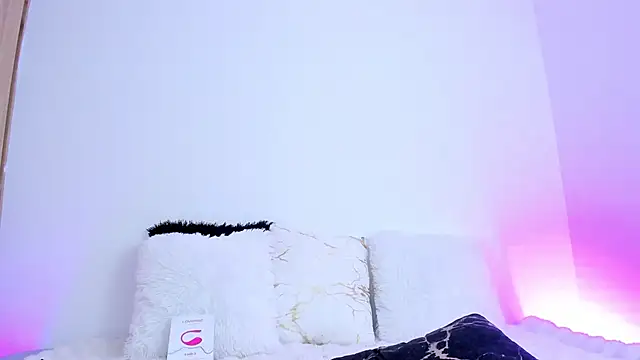 Snapshot of Axel_nova chatting on February 24, 2026, 1:42 pm Axel nova online show from February 24, 2026, 1:42 pm