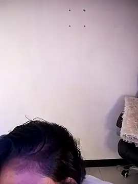 Snapshot of _aish_a chatting on March 4, 2026, 8:04 pm aish a online show from March 4, 2026, 8:04 pm